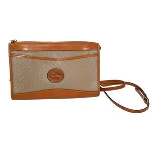 Vintage Dooney & Bourke USA AWL Leather Crossbody Bag Taupe Tan Duck Logo bag